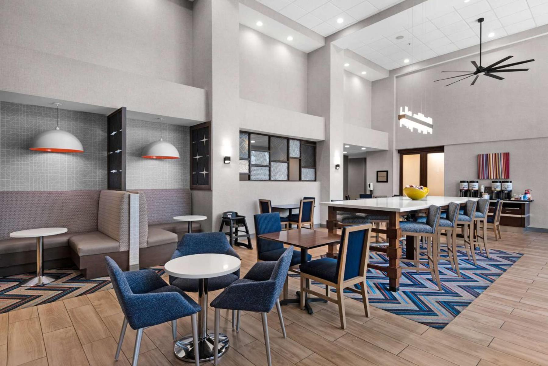Hampton Inn & Suites Pensacola I-10 N At University Town Plaza Экстерьер фото