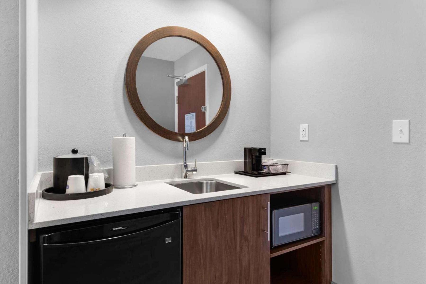 Hampton Inn & Suites Pensacola I-10 N At University Town Plaza Экстерьер фото