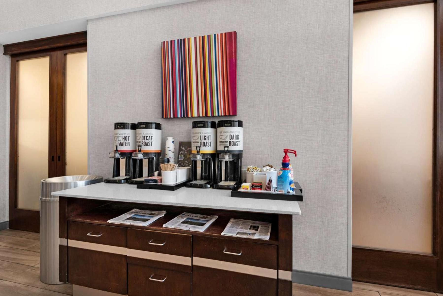 Hampton Inn & Suites Pensacola I-10 N At University Town Plaza Экстерьер фото